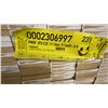 Image 5 : 1 LIFT OF FLAT JAMB PRIMED FINISH APPROX 82" LENGTHS, 1,613 FT TOTAL