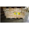 Image 4 : 1 LIFT OF FLAT JAMB PRIMED FINISH APPROX 82" LENGTHS, 1,762 FT TOTAL