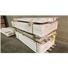 Image 2 : 1 LARGE LIFT OF ASSORTED WHITE MOULDINGS/TRIM APPROX 7' LENGTHS
