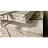 Image 4 : 1 LARGE LIFT OF ASSORTED WHITE MOULDINGS/TRIM APPROX 7' LENGTHS