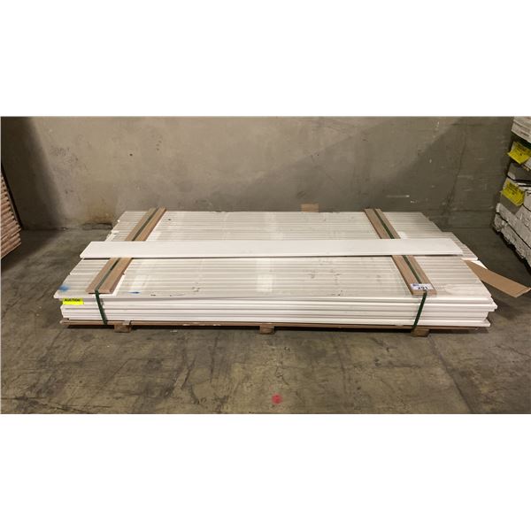 1 LIFT OF FLAT JAMB WITH POLAR WHITE FINISH APPROX 7' LENGTHS, 33 PCS