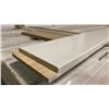 Image 4 : 1 LIFT OF WHITE BASEBOARD MOULDING APPROX 82" LENGTHS