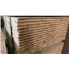 Image 1 : 1 LIFT OF WHITE BASEBOARD MOULDING APPROX 82" LENGTHS