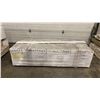 Image 1 : 1 LIFT OF BASEBOARD MOULDING WITH WHITE FINISH APPROX 83" LENGTHS