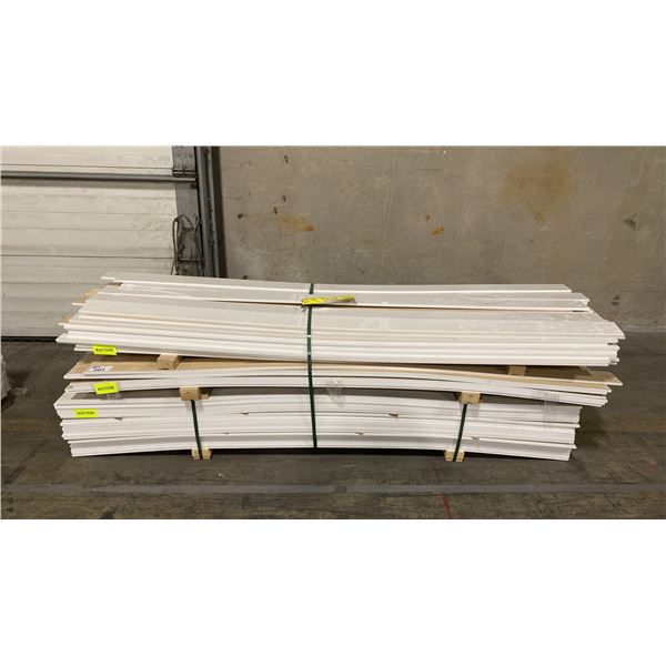 2 LIFTS OF MDF BASEBOARD MOULDINGS WITH PRIMED WHITE FINISH APPROX 8' LENGTHS