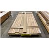Image 2 : 1 SMALL LIFT OF FLAT JAMB WITH EMBOSSED WOOD ALPINE OAK FINISH APPROX 7' LENGTHS, 154 FT TOTAL