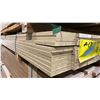 Image 1 : 1 LIFT OF FLAT JAMB EMBOSSED WOOD AEDINE FINISH APPROX 7' LENGTHS, 81 PCS