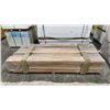 Image 1 : 1 LIFT OF HEMLOCK TRIM RAW NATURAL FINISH APPROX 8' LENGTHS, 4,608 FT TOTAL