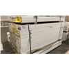 Image 2 : 3 LIFTS OF ASSORTED WHITE FLAT JAMB/ BASEBOARD MOULDING APPROX 82"-84" LENGTHS