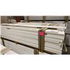 Image 1 : 1 LIFT OF FLAT JAMB WITH WHITE FINISH APPROX 7' LENGTHS