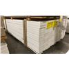 Image 1 : 1 LIFT OF FLAT JAMB WITH WHITE FINISH APPROX 7' LENGTHS