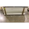 Image 1 : 1 LIFT OF MDF FLAT JAMB MOULDING WITH PRIMED WHITE FINISH APPROX 7' LENGTHS