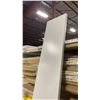 Image 3 : 1 LIFT OF MDF FLAT JAMB MOULDING WITH PRIMED WHITE FINISH APPROX 7' LENGTHS