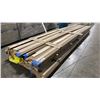 Image 1 : 1 LIFT OF BASEBOARD MOULDING WITH RAW NATURAL & WOOD GRAIN FINISH APPROX 14' LENGTHS