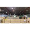 Image 2 : 1 LIFT OF BASEBOARD MOULDING/TRIM WITH NATURAL FINISH APPROX 16' LENGTHS, 9,828 FT TOTAL