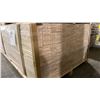 Image 2 : 1 LIFT OF BASEBOARD MOULDING/TRIM WITH NATURAL FINISH APPROX 16' LENGTHS, 9,828 FT TOTAL