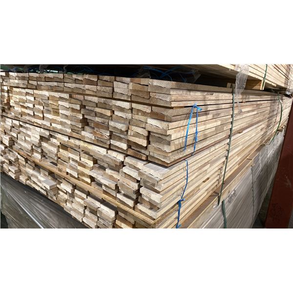 1 LIFT OF BASEBOARD/TRIM MOULDING WITH NATURAL FINISH APPROX 14' LENGTHS