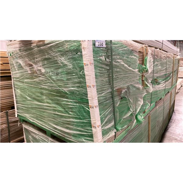 1 LIFT OF BASEBOARD/TRIM MOULDING WITH WHITE BASE COATED FINISH, APPROX 14' LENGTHS, 18,900 FT
