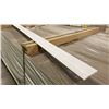 Image 3 : 1 LIFT OF BASEBOARD/TRIM MOULDING WITH WHITE BASE COATED FINISH, APPROX 14' LENGTHS, 4,396 FT