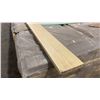 Image 3 : 2 LIFTS OF BASEBOARD MOULDING WITH MAPLE EMBOSSED WOOD FINISH APPROX 14' LENGTHS, 6202 FT TOTAL