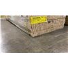 Image 2 : 1 LIFT OF TRIM MOULDING WITH NATURAL RAW FINISH APPROX 14' LENGTHS, 17,920 FT TOTAL