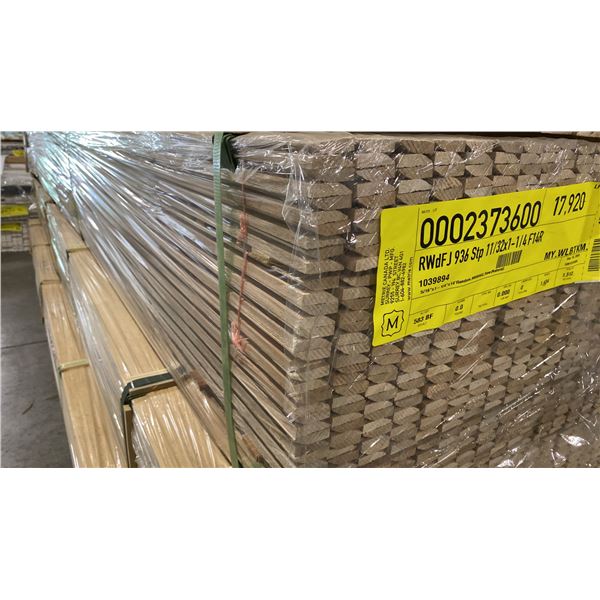 1 LIFT OF TRIM MOULDING WITH NATURAL RAW FINISH APPROX 14' LENGTHS, 17,920 FT TOTAL