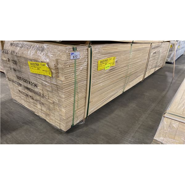 1 LIFT OF BASEBOARD/TRIM MOULDING WITH RAW NATURAL FINISH, APPROX 14' LENGTHS, 17,640 FT TOTAL