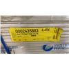 Image 5 : 1 LIFT OF BASEBOARD MOULDING WITH PRIMED WHITE FINISH APPROX 16' LENGTHS, 6,656 FT TOTAL