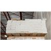 Image 2 : 1 LIFT OF MDF FLAT JAMB MOULDING WITH WHITE FINISH APPROX 7' LENGTHS