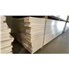 Image 2 : 1 LIFT OF MDF FLAT JAMB MOULDING WITH WHITE FINISH APPROX 7' LENGTHS