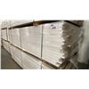 Image 1 : 1 LIFT OF MDF FLAT JAMB MOULDING WITH WHITE FINISH APPROX 7' LENGTHS
