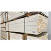 Image 1 : 1 LIFT OF MDF FLAT JAMB MOULDING WITH WHITE FINISH APPROX 7' LENGTHS