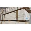 Image 1 : 1 LIFT OF MDF FLAT JAMB MOULDING WITH WHITE FINISH APPROX 7' LENGTHS