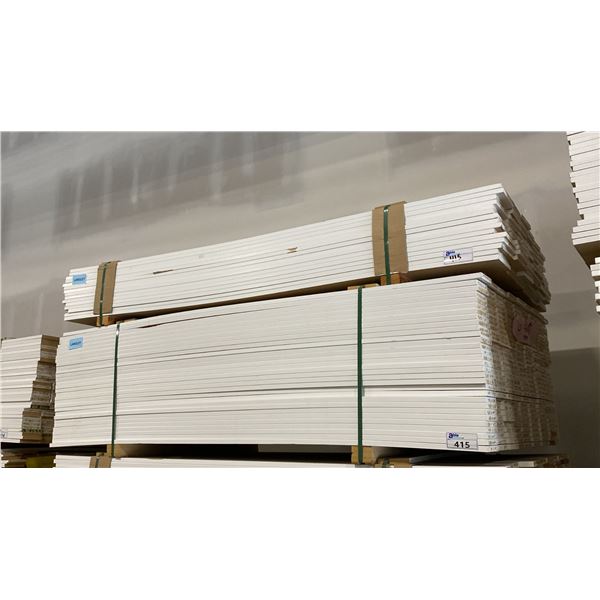 1 LIFT & 1 PARTIAL LIFT OF MDF FLAT JAMB MOULDING WITH WHITE FINISH APPROX 7' LENGTHS
