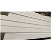 Image 4 : 2 PARTIAL LIFT OF MDF FLAT JAMB MOULDING WITH WHITE FINISH APPROX 7' LENGTHS