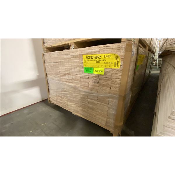 1 LIFT OF BASEBOARD MOULDING WITH NATURAL FINISH APPROX 16' LENGTHS, 8,400 FT TOTAL