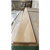 Image 3 : 1 LIFT OF BASEBOARD MOULDING WITH NATURAL FINISH APPROX 16' LENGTHS, 8,400 FT TOTAL