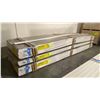Image 2 : 3 LIFTS OF BASEBOARD MOULDING WITH WITH POLAR WHITE PAINTED FINISH APPROX 12' LENGTHS, 4,800 FT