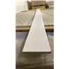 Image 3 : 3 LIFTS OF BASEBOARD MOULDING WITH WITH POLAR WHITE PAINTED FINISH APPROX 12' LENGTHS, 4,800 FT