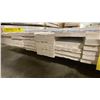 Image 3 : 1 SMALL LIFT OF BASEBOARD MOULDING WITH POLAR WHITE PAINTED FINISH APPROX 12' LENGTHS, 936 FT TOTAL