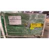 Image 2 : 1 LIFT OF BASE SHOE MOULDING WITH PAINTED PRIMED FINISH APPROX 12' LENGTHS, 32,400 FT TOTAL