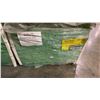 Image 2 : 1 LIFT OF BASE SHOE MOULDING WITH PAINTED PRIMED FINISH APPROX 12' LENGTHS, 32,400 FT TOTAL