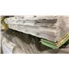 Image 1 : 1 PARTIAL LIFT OF BASEBOARD/TRIM MOULDING WITH WHITE FINISH APPROX 16' LENGTHS
