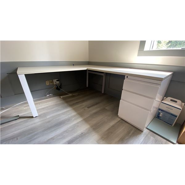 MODERN WHITE METAL FRAME 3 DRAWER L SHAPED CORNER 77" X 66" X 23.5D" X 28"H