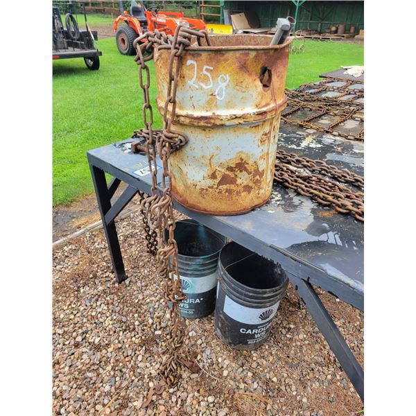2- chains c/w bucket of bolts
