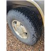 Image 12 : 1998 GMC 1500 Sierra truck, 4WD, V8 auto, 5.7 L, ext. cab, showing 330,140 km, VIN: 2GTEK19R7W155814