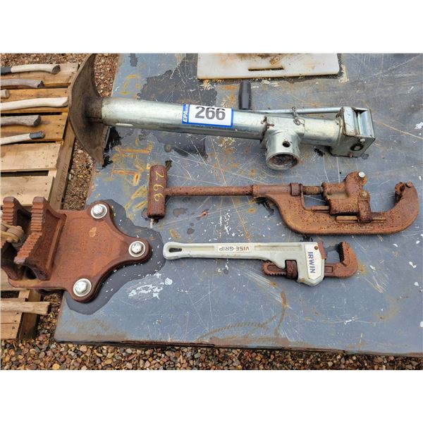 Trailer jack, pipe cutter & alum. 14 in. pipe wrench