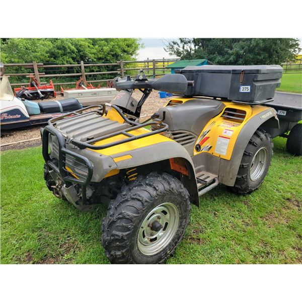 2004 Bombardier Traxter 500 4X4, new tires, box, working winch, odometer not working, low use on far