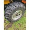 Image 7 : 2004 Bombardier Traxter 500 4X4, new tires, box, working winch, odometer not working, low use on far