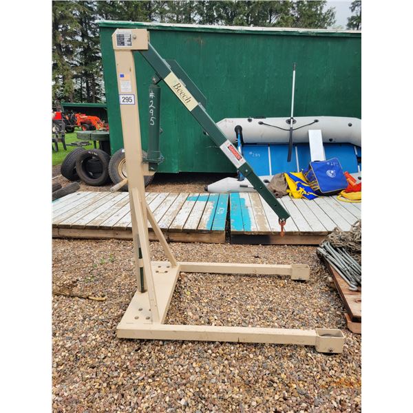 Rolling engine hoist, 1000 lb capacity